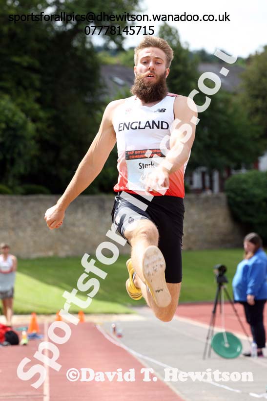 Senior mens long jump, EAP International Combined Events, Hexham Northumberland. Photo: David T. Hewitson/Sports for All Pics